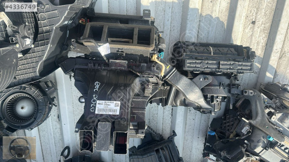 2Q1816005AE POLO İBİZA 2018 2025 KALORİFER KUTUSU BURSA MG