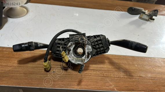 2002-2006 HONDA VTEC 2 SİLECEK FAR KOLU SARGI ORJ ÇIKMA