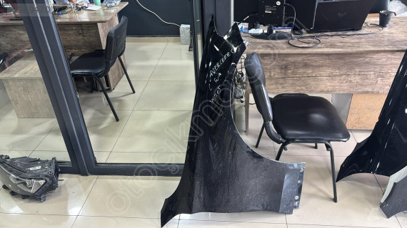MERCEDES C SERİ W205 SAĞ ÖN ÇAMURLUK
