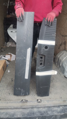 FORD COURİER ARKA PANEL ÜST PLASTİK