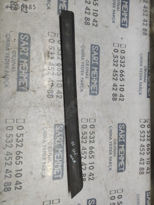 ÇIKMA VW PASSAT B6 SAĞ ARKA KAPI ÇITASI BANDI