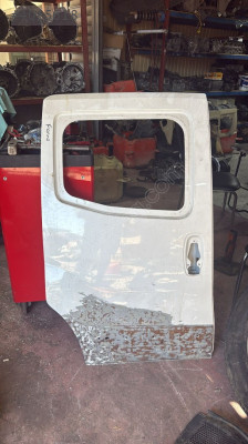 Fiat Fiorino sağ sürgülü kapı