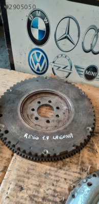 reno 1.8 laguna volant