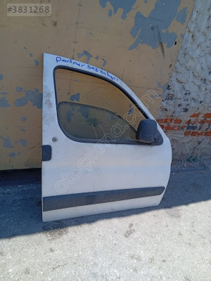 2006 model Peugeot Partner sağ ön kapı