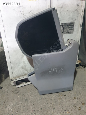 MERCEDES VİTO 2002 W638 ÇIKMA ORİJİNAL KATLANIR ORTA MASA