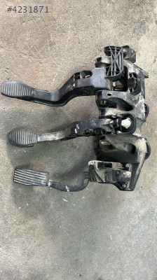 FİAT LİNEA PEDAL TAKIMI VE LİNEA TÜM ÇIKMA PARÇALAR