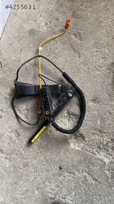 OPEL MERİVA SOL ÖN EMNİYET KEMER KARŞILIĞI.OTO ERKAN ÜNYE