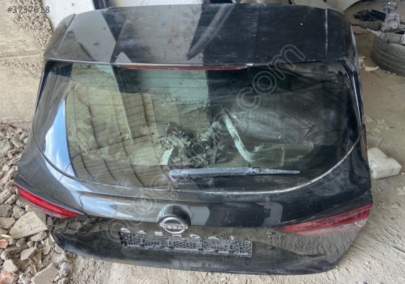NISSAN QAŞKAI ORJİNAL DOLU HATASIZ BAĞAJ KAPAĞI