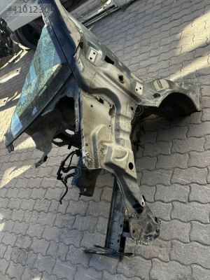 VW TRANSPORTER T5 T6 04-15 SOL ÖN PODYA ÇEYREK ŞASE 7H0803101M