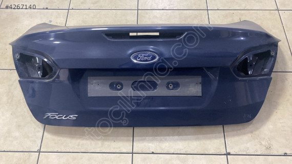 FORD FOCUS BAGAJ KAPAĞI