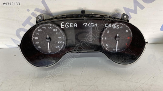 fiat egea cross 2021 1.4 gösterge/km saati (son fiyat)