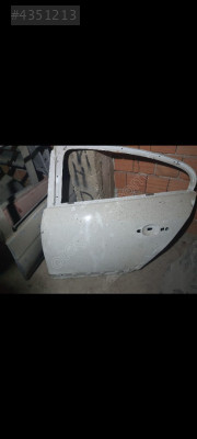 RENAULT FLUENCE SOL ARKA KAPI