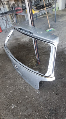 Wolksvagen polo 2002 model arka bagaj kapagi