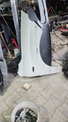 Fiat egea sağ ön çamurluk çıkma orjinal