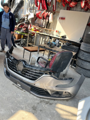 Renault Talısman çıkma ön tampon