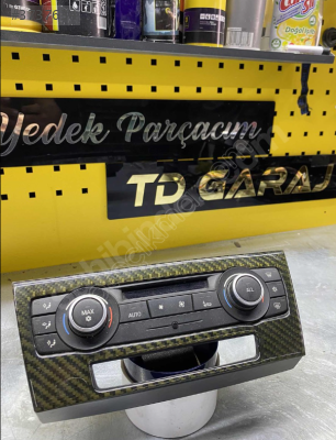 BMW E90 KLİMA KONTROL PANELİ KARBON