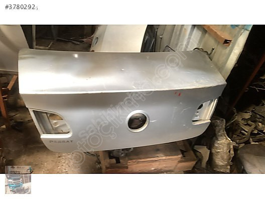Vw passat b6 bagaj kapağı çıkma