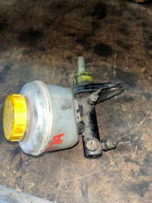 Nissan Vanetta fren ana merkez