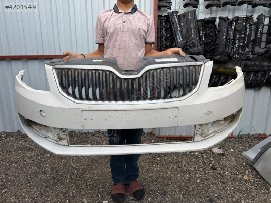 SKODA OCTAVİA ÖN TAMPON 2013-2017 MODEL 3.ÜRÜN ORJİNAL ÇIKMA