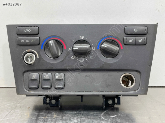 VOLVO V70 KLİMA KONTROL PANELİ