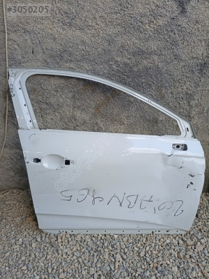 Renault Clio 5 sağ ön kapı