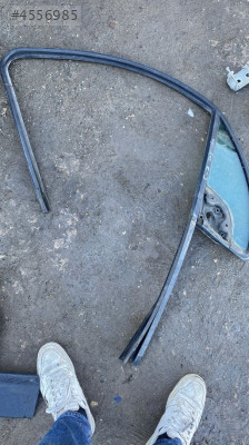 Citroen C3 sağ ön cam fitili