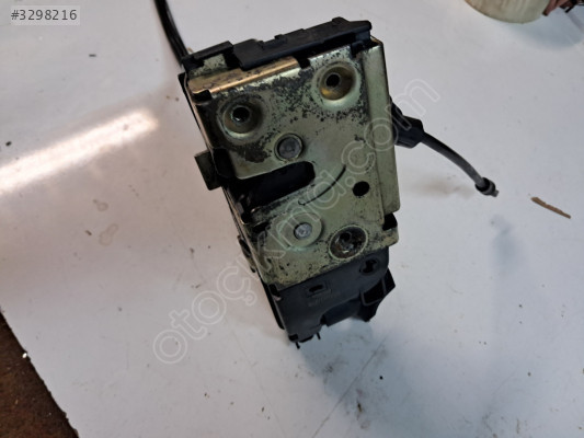 OPEL ASTRA G SAĞ ÖN KAPI KİLİDİ