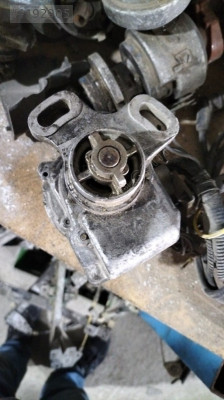 Mazda 121 distribütörü