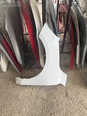 Ford Focus sol ön çamurluk beyaz Orjinal çıkma