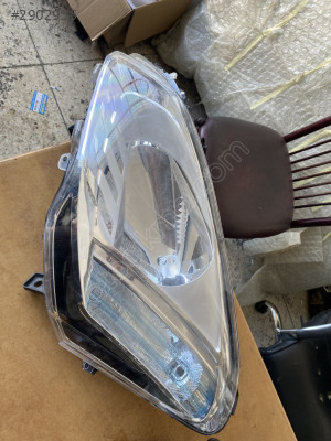Citroen Berlingo sol ön far çıkma orijinal