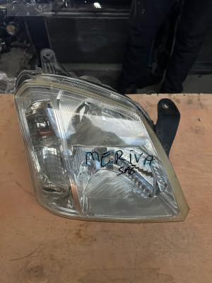 OPEL MERİVA ÇIKMA  SAĞ ÖN FAR