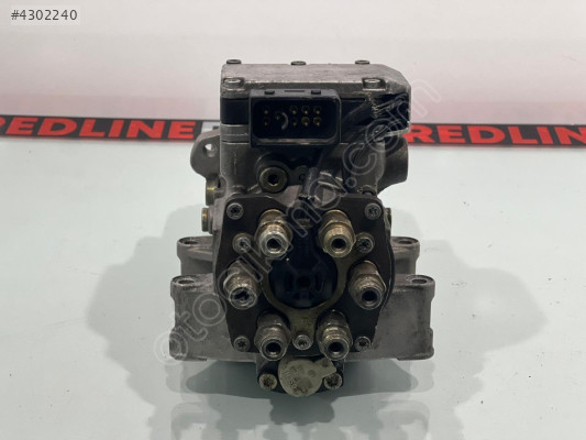 059130106E AUDİ 2.5 TDİ YAKIT POMPASI