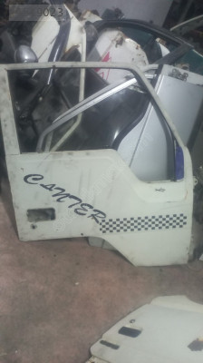 Mitsubişhi canter 449 kapı