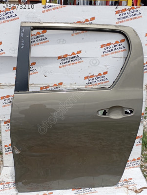 Toyota Hilux çıkma sol arka kapı 2015-2024