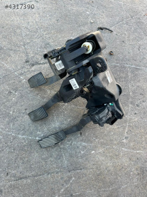 FİAT EGEA GAZ PEDALI