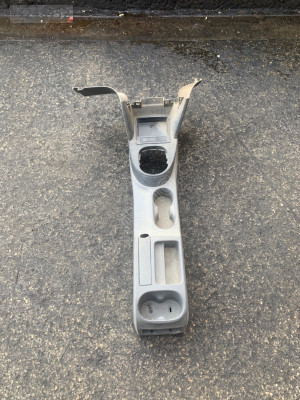 Volkswagen Caddy Orta Konsol