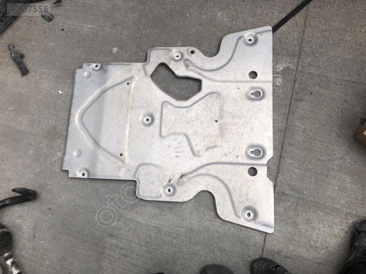 RANGE ROVER SPORT L405 MOTOR ALT MUHAFAZA FPLA-5F002-AB