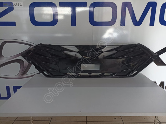 HYUNDAİ İ20 2023-2025 ÖN PANJUR PARLAK ORİJİNAL ÇIKMA YEDEK PARÇA