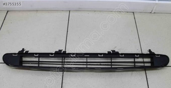 Peugeot 508 ön tampon alt ızgarası 7422 y7