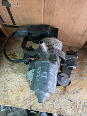 CORSA D VAKUM POMPASI 1.2 - 1.4 13371808