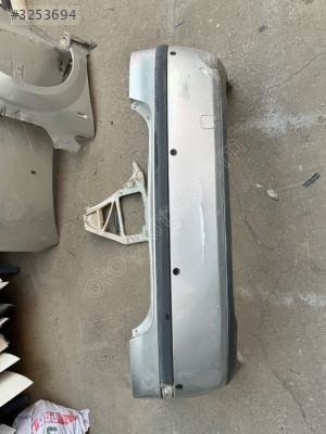 FORD FOCUS 2 ARKA TAMPON