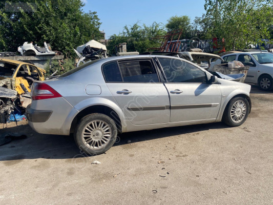 Megane 2 sol arka kapı
