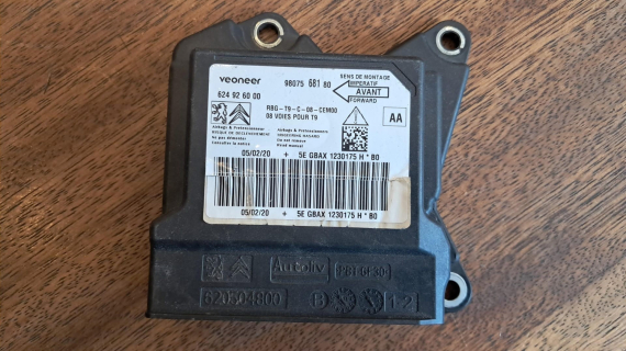 Peugeot 308 Airbag Beyni 9807568180
