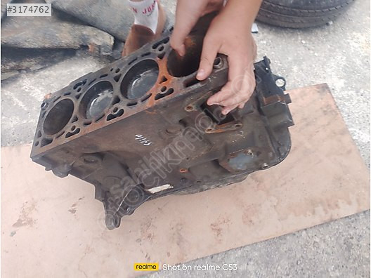 BENZİNLİ FİAT STİLO YARIM MOTOR VE PARÇALARI BULUNUR
