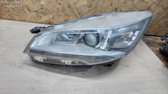 Ford Kuga Xenon sol far çıkma orjinal
