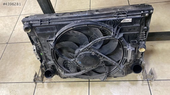 BMW F20 RADYATÖR SET