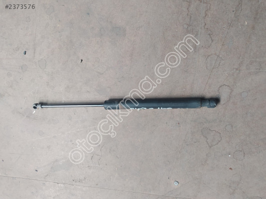 Golf 6 arka bagaj kapağı amösör 5K6827550B03S