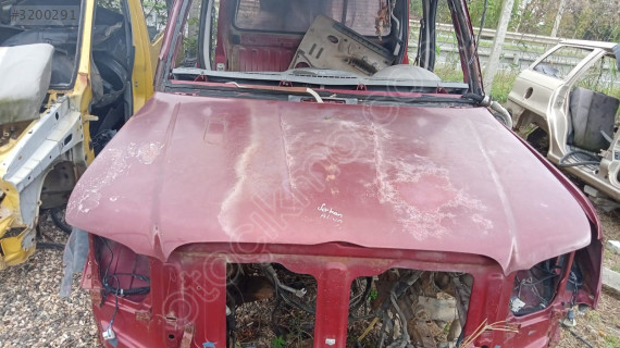 Mahindra motor kaputu yedek parça