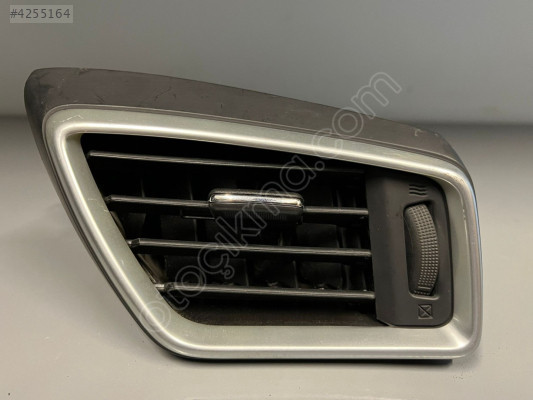 QASHQAİ J11 SAĞ HAVALANDIRMA IZGARASI ORJİNAL