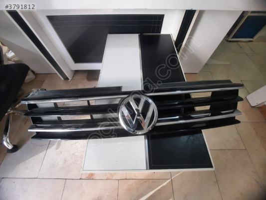 VW Tiguan İçin Ön Panjur - Oto Çıkma Parçaları